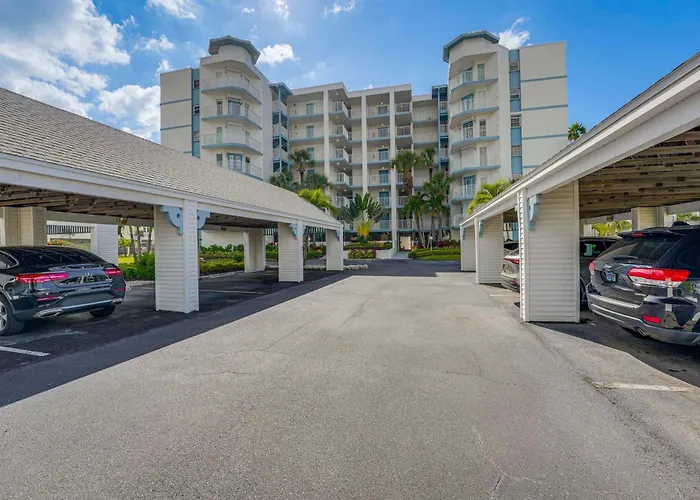 Gulf Views, Steps To Beach: Redington Shores * Clearwater Beach